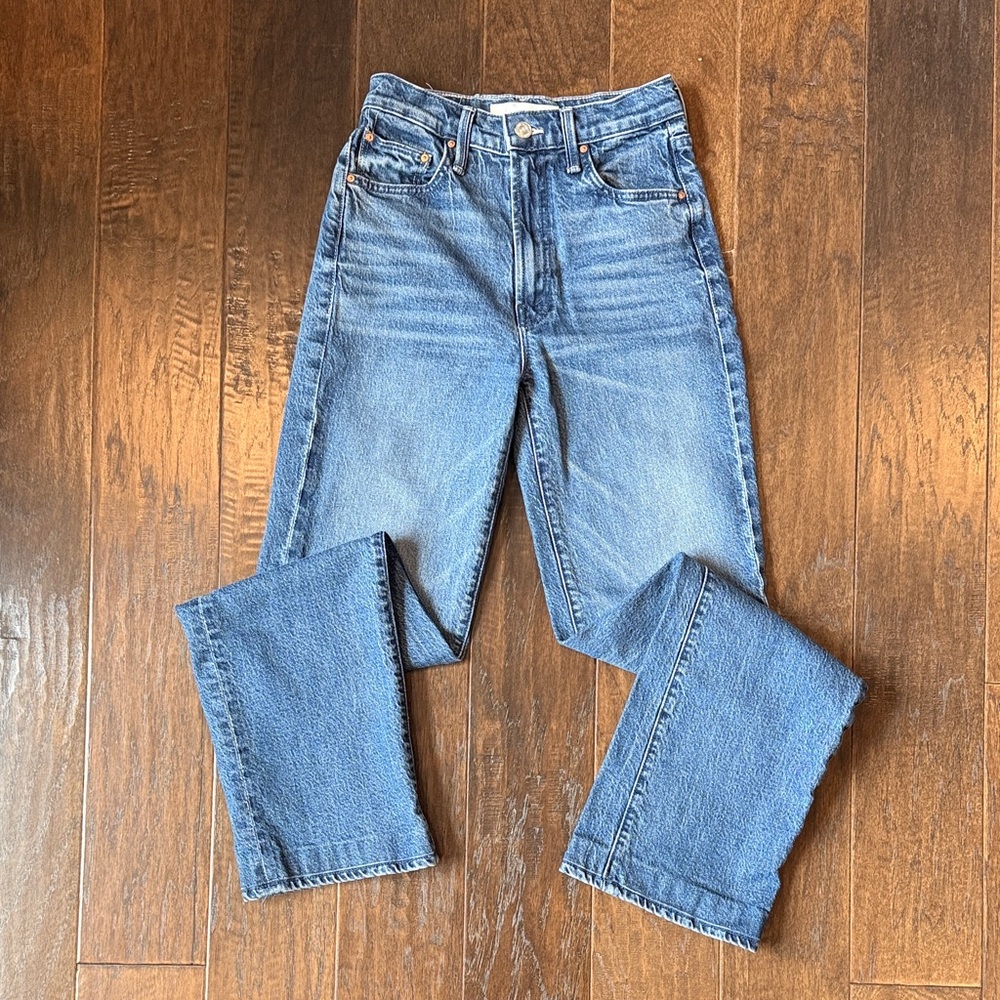MOTHER The Rambler zip heel jeans size 25.